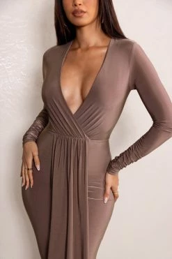 Kyle | Mocha Long Sleeve Plunge Maxi Dress 9 Kyle | Mocha Long Sleeve Plunge Maxi Dress -Dress Shop WB CL129263 KyleMochaLongSleevePlungeMaxiDress4