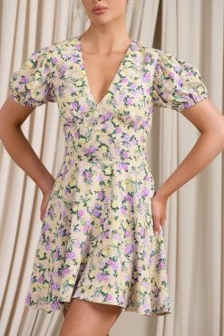 Si Si | Yellow Floral V-Neck Puff-Sleeved Buttoned Mini Dress -Dress Shop WB CL129412148 SiSi YellowFloralV NeckPuff SleevedButtonedMiniDress4