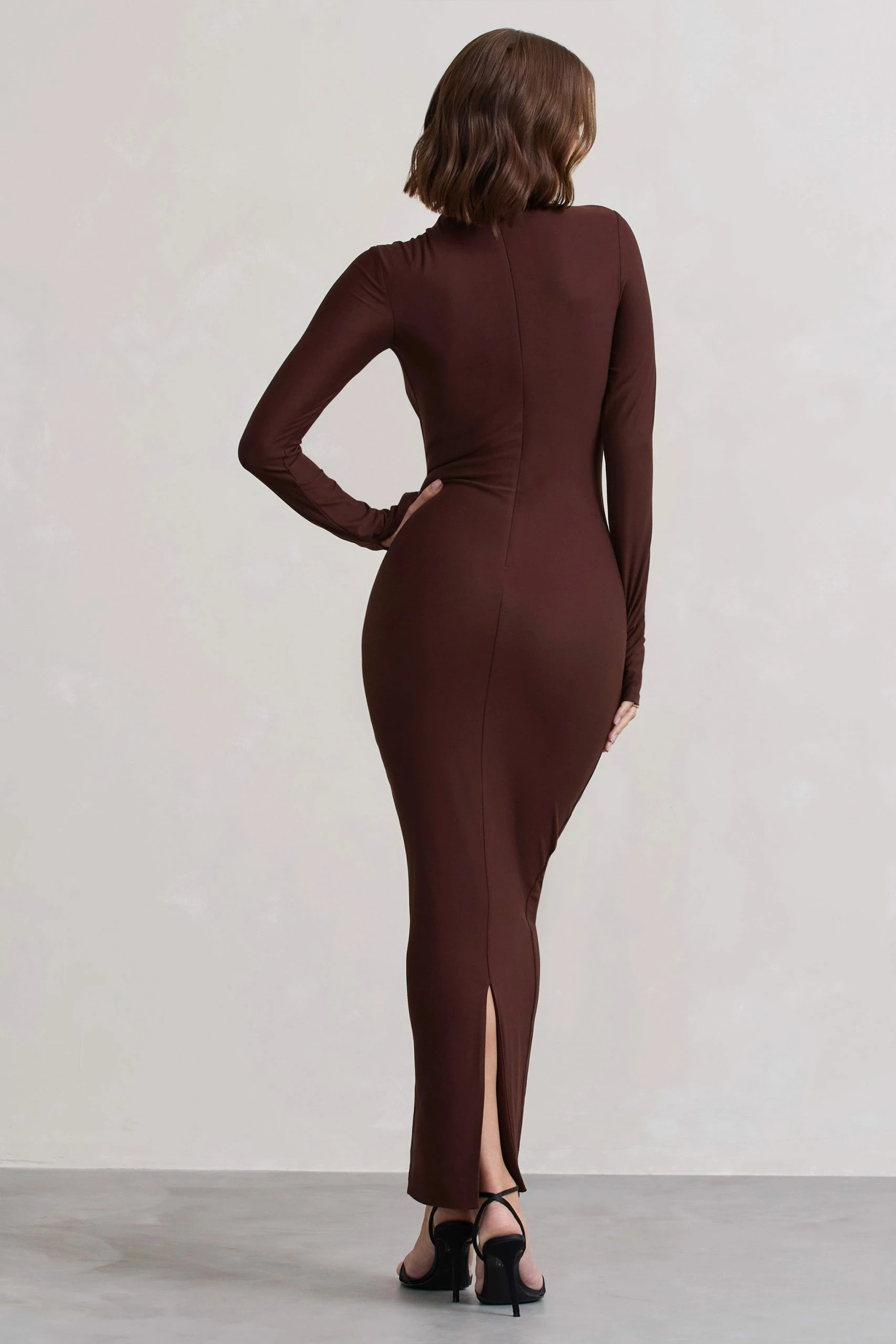 Wonder | Chocolate Brown Bodycon Long-Sleeve Maxi Dress 4 Wonder | Chocolate Brown Bodycon Long-Sleeve Maxi Dress - Image 2