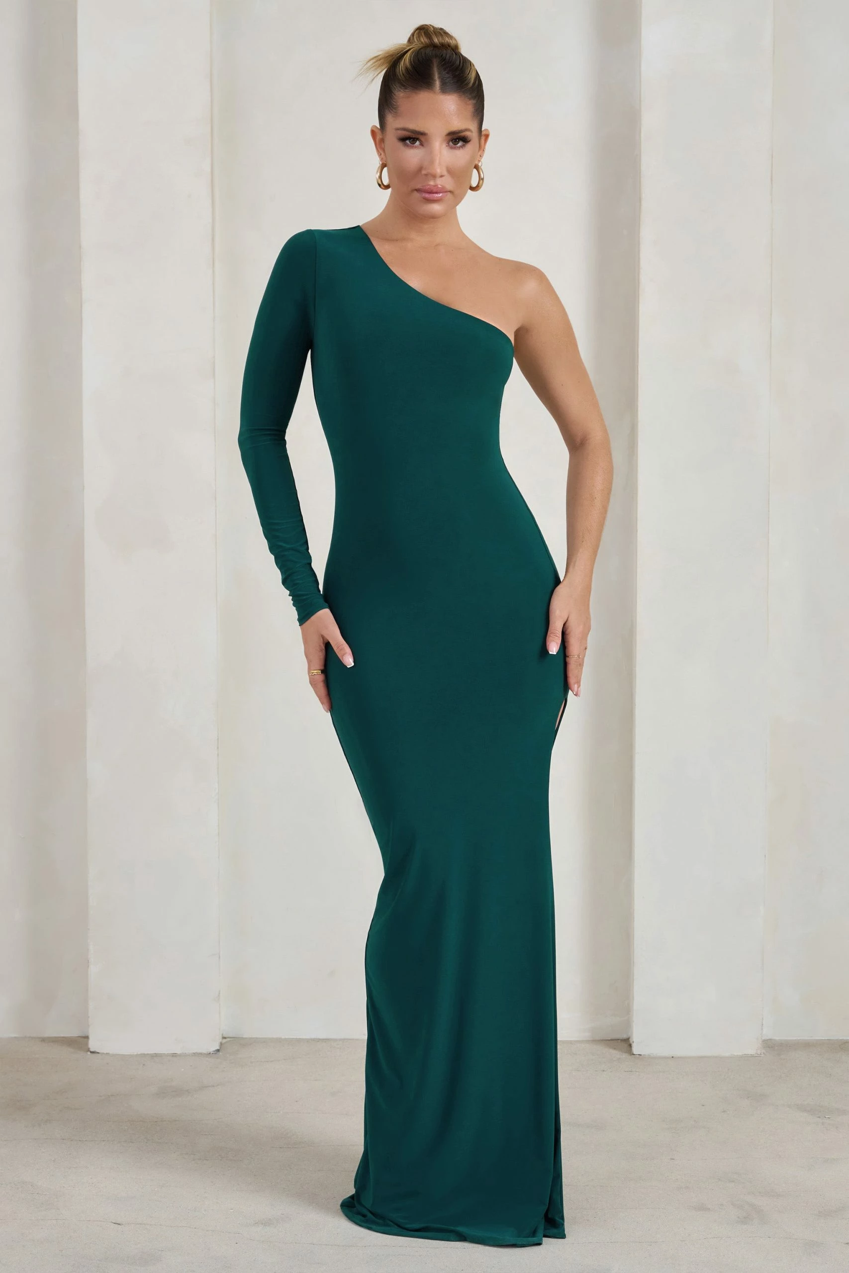 Melanie | Green One Shoulder Split Maxi Dress 3 Melanie | Green One Shoulder Split Maxi Dress